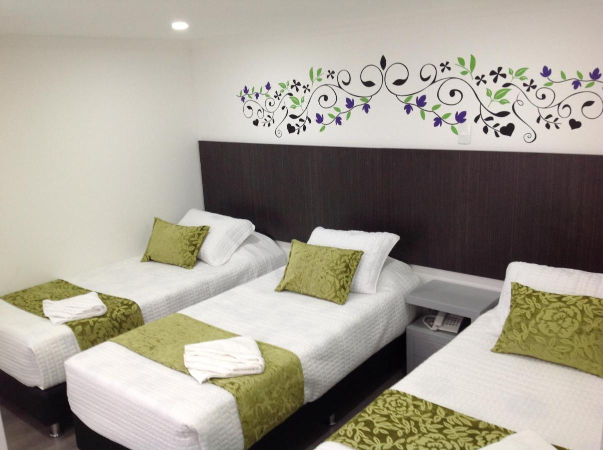 Hotel Burana โบโกตา ภายนอก รูปภาพ