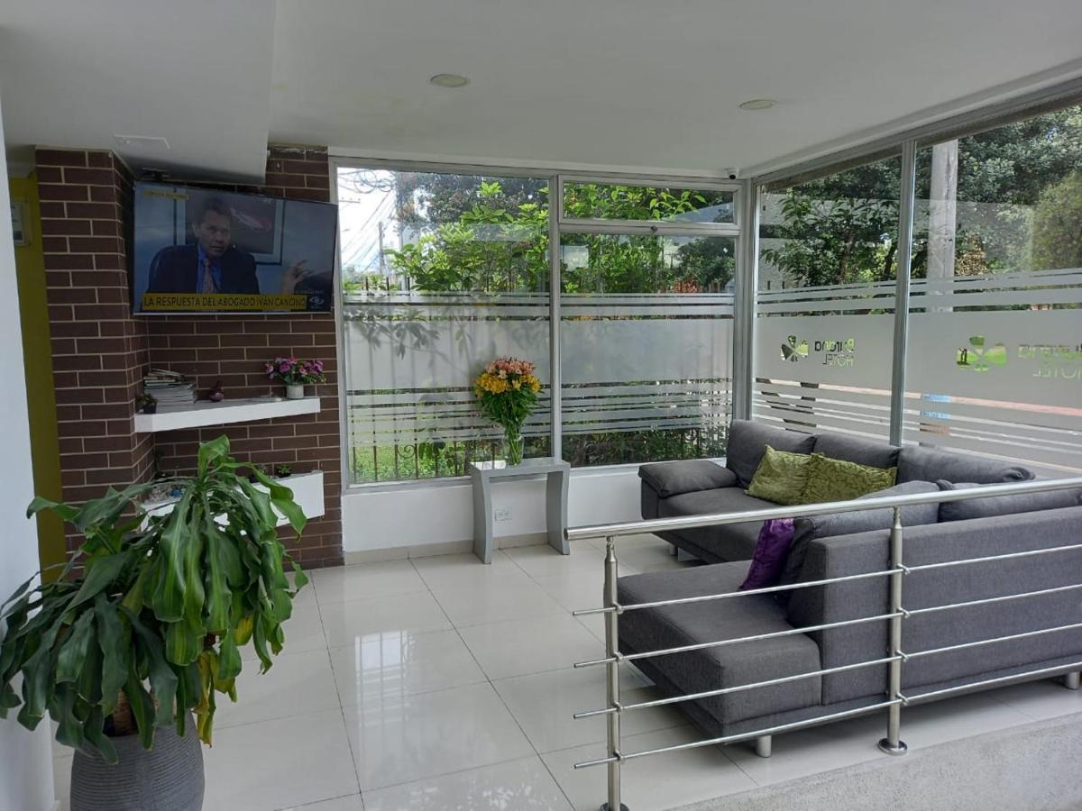Hotel Burana โบโกตา ภายนอก รูปภาพ